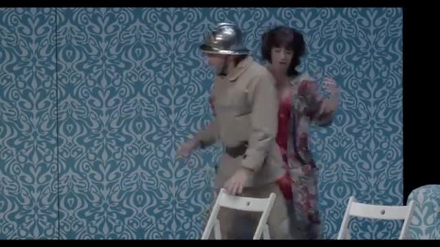 Vidéo Ionesco, "La Cantatrice chauve", m.e.s Pierre Pradinas, extraits 2