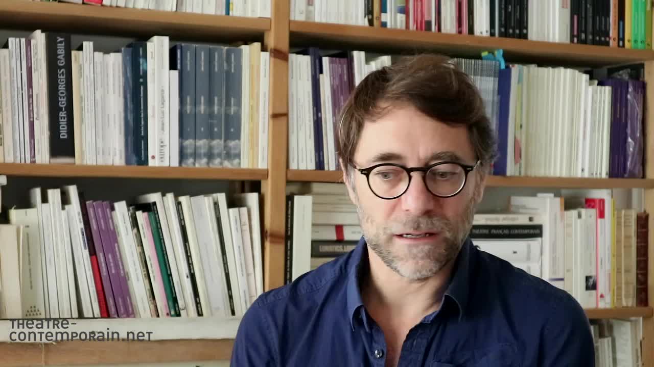 Image de la vidéo "J'ai un nouveau projet",  présentation du texte par Guillermo Pisani