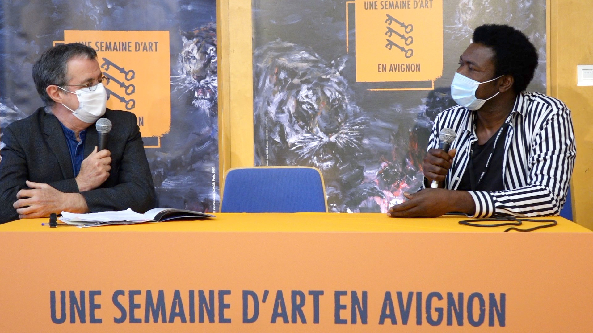 Vidéo Étienne Minoungou pour "Traces"