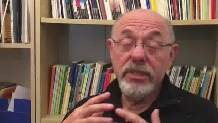 Image de la vidéo Michel Simonot, "L'écriture au jour le jour"